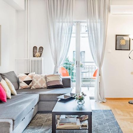 Koukaki Apartment With A Sunny Balcony, Near The Acropolis Athènes Extérieur photo