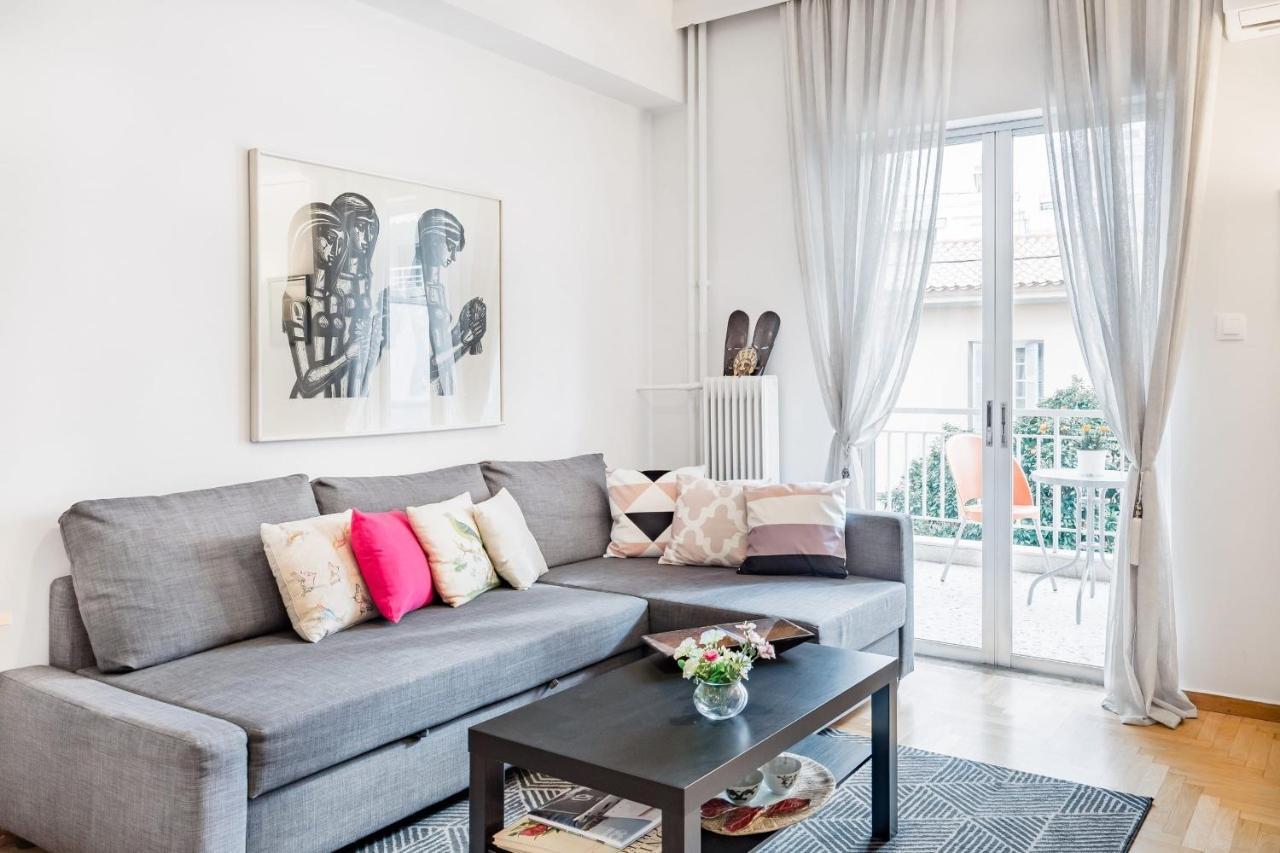 Koukaki Apartment With A Sunny Balcony, Near The Acropolis Athènes Extérieur photo