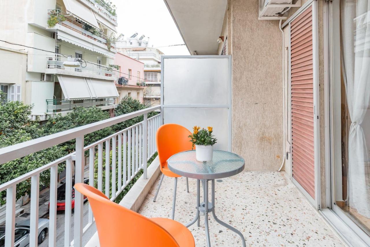 Koukaki Apartment With A Sunny Balcony, Near The Acropolis Athènes Extérieur photo