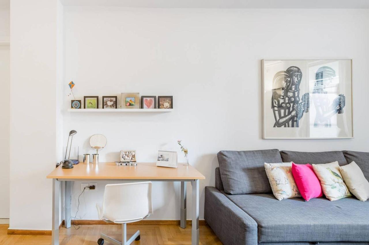 Koukaki Apartment With A Sunny Balcony, Near The Acropolis Athènes Extérieur photo